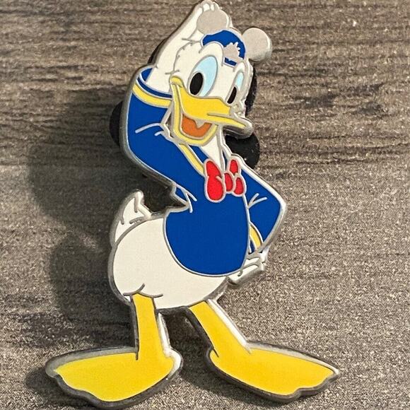 Disney Park Bundle with Pluto and Donald Duck Celebrate Everyday w/Mickey Ears - Picture 2 of 7